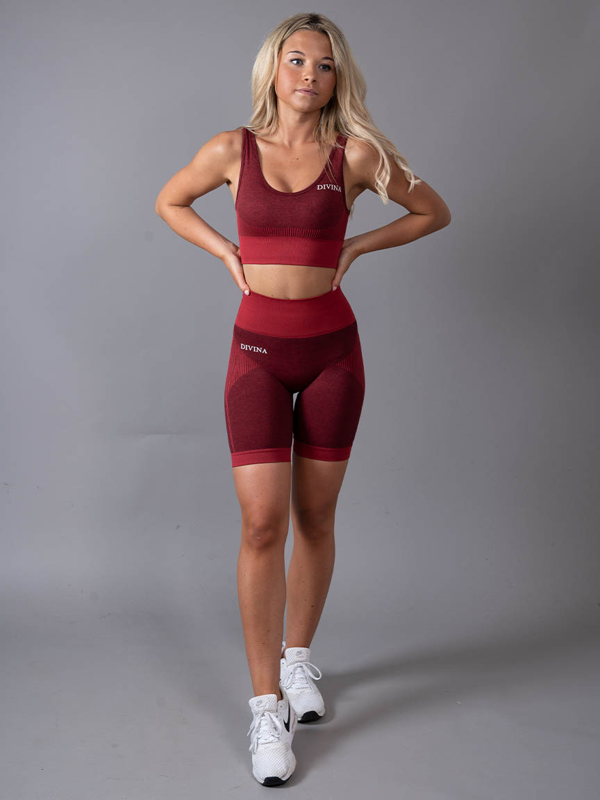 Short set Aptus red front